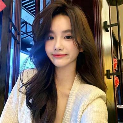 铁线蕨青 海报